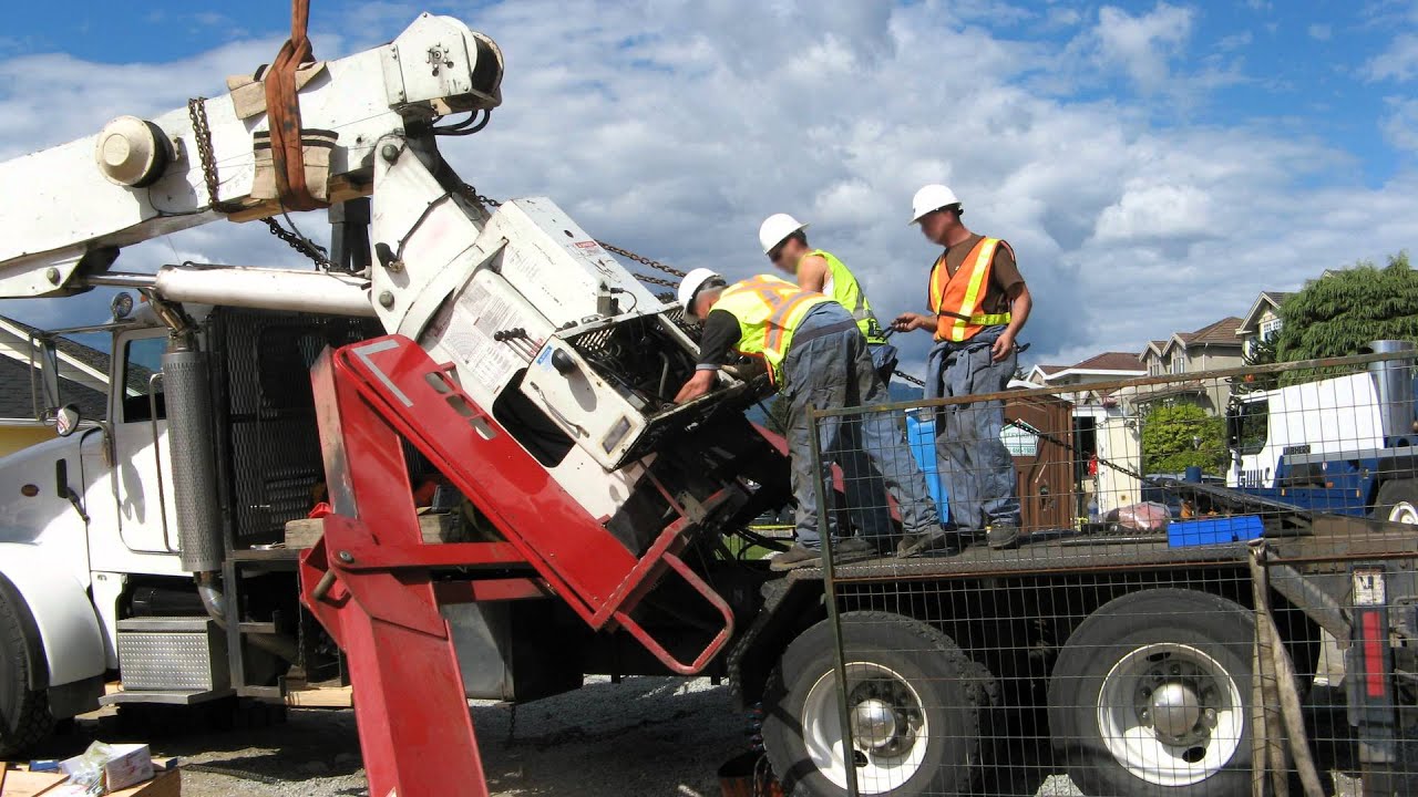 Mobile Crane Failures: Why Maintenance and Inspections Are Critical